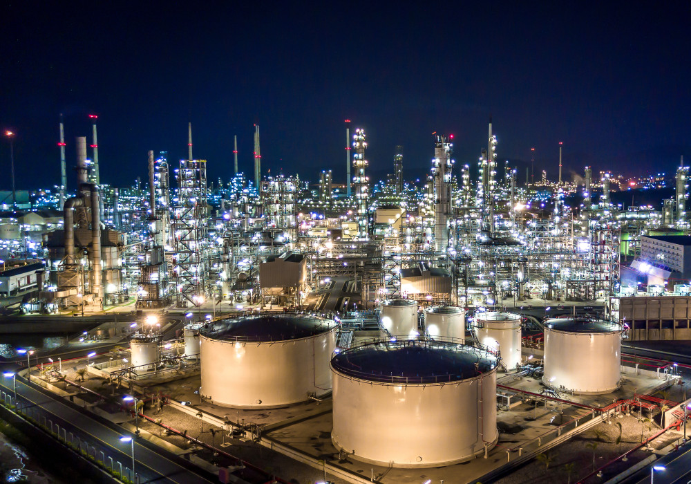 Преобразователи частоты в сфере добычи и перекачки нефти: требования и кейсы применения К750 и А650 ONI